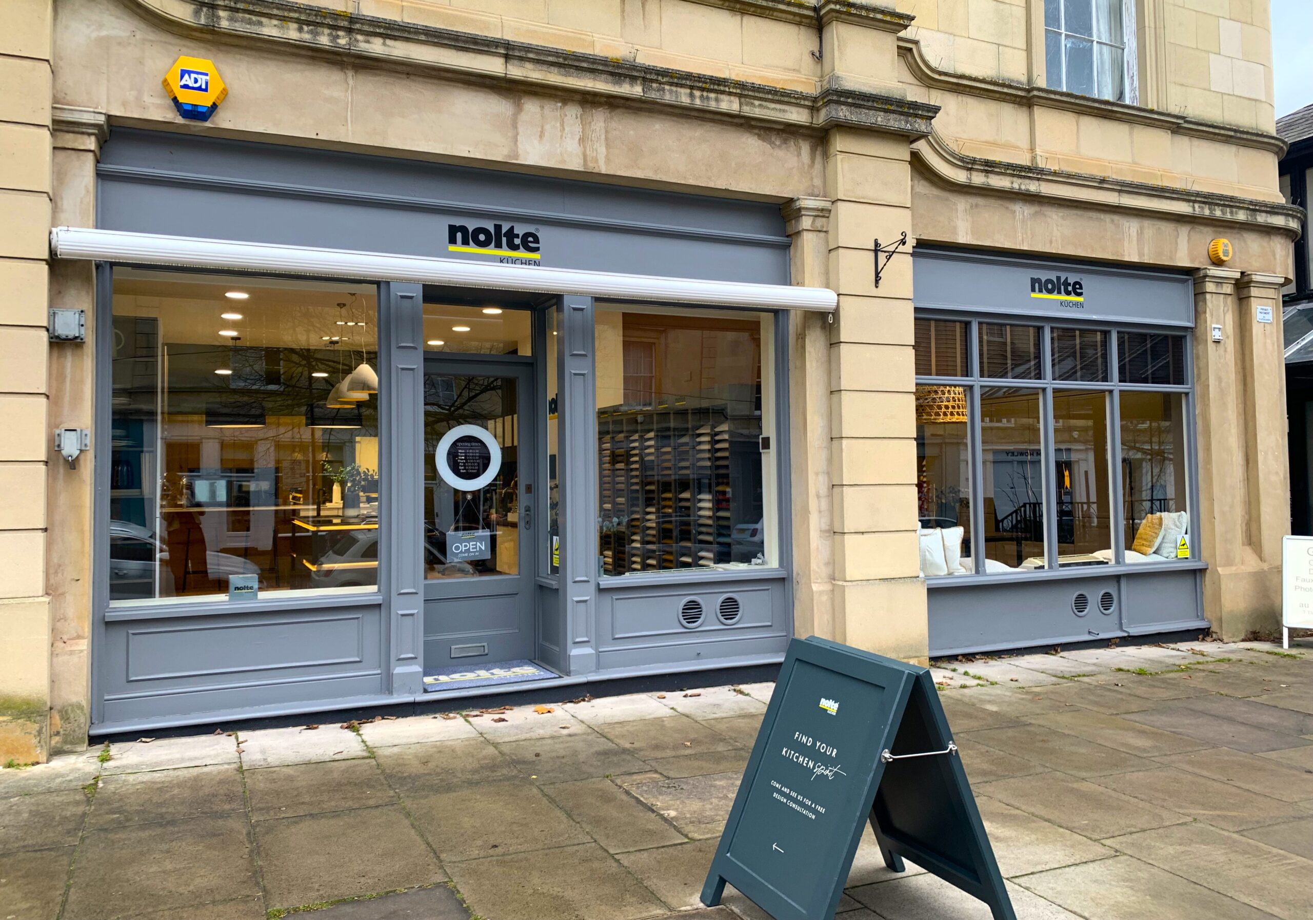 Cheltenham Showroom