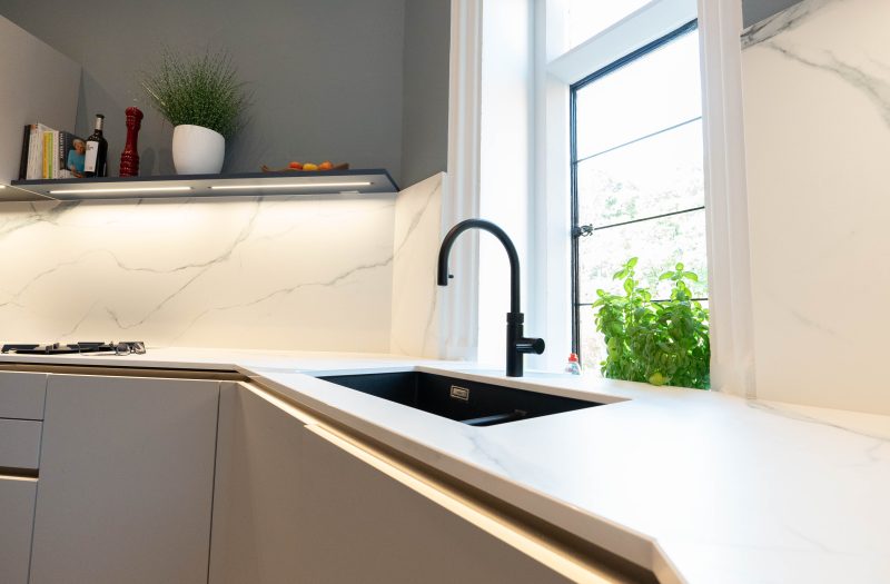 Black Quooker Flex Tap and Undermount Sink, Kingwood